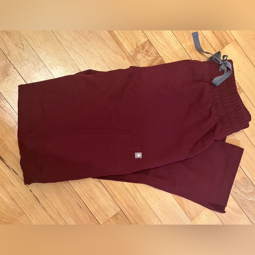 Figs scrubs bottoms